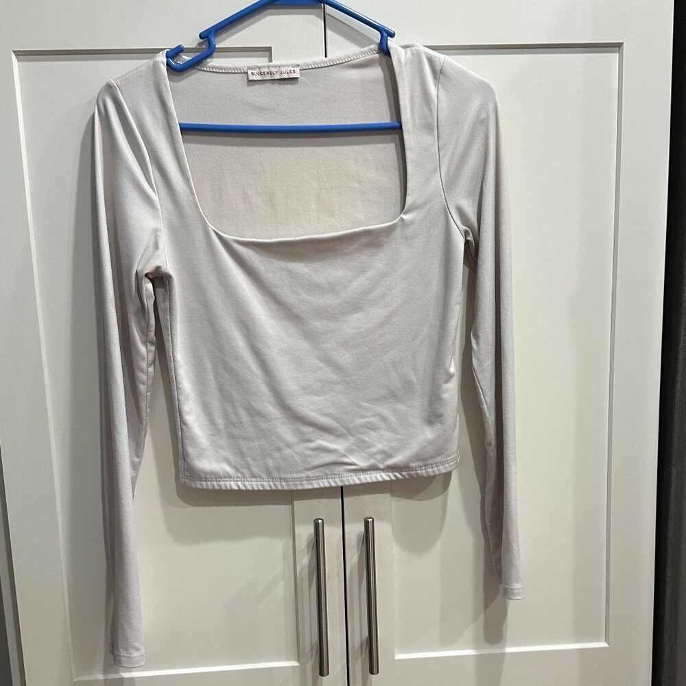 Sincerely Jules Womens White Top, Square Neck S/M, Long Sleeve